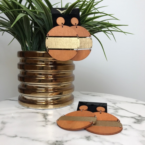 SHOPICANDIES Jewelry - ‼️ Painted Wood Circle Drop Earrings Boho Style
